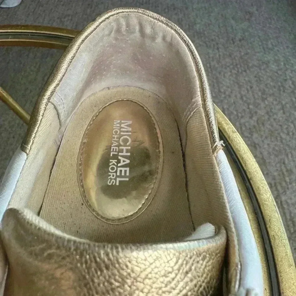 Michael Kors Lola White/Hold leather sneakers size 8.5. - Picture 9 of 11
